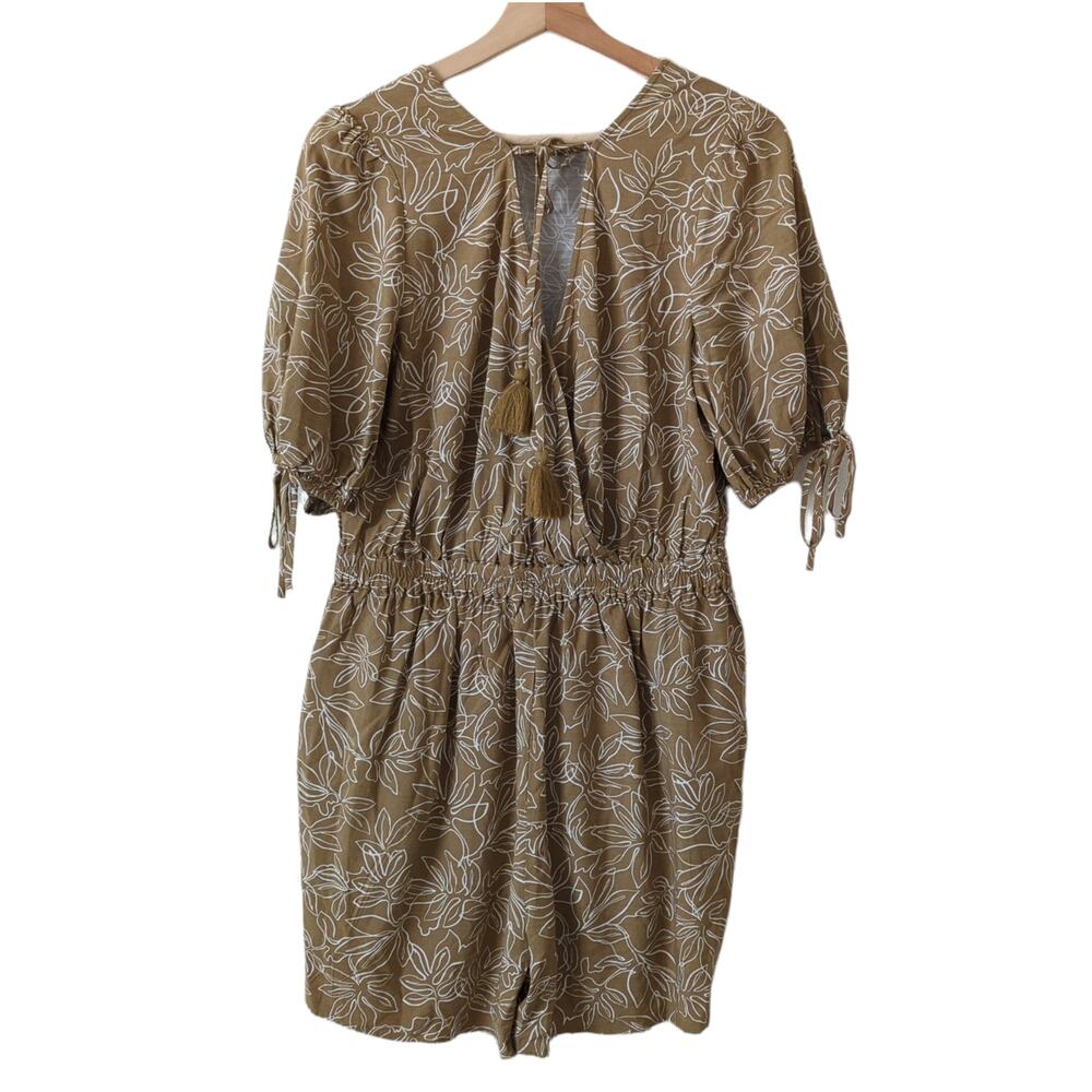 Ann‎ Taylor LOFT Beach Beige Romper Womens Medium NEW Casual Beachy Vacation
